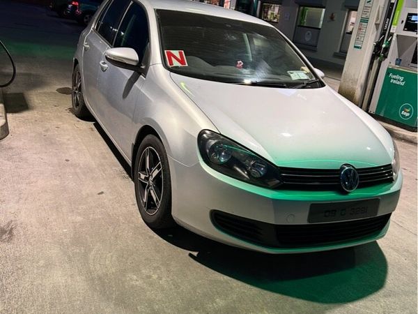 Volkswagen Golf Hatchback, Diesel, 2009, Silver