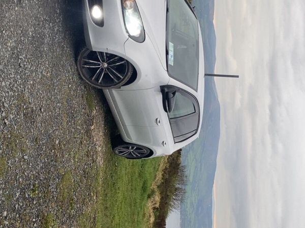 Volkswagen Golf Hatchback, Diesel, 2010, Silver