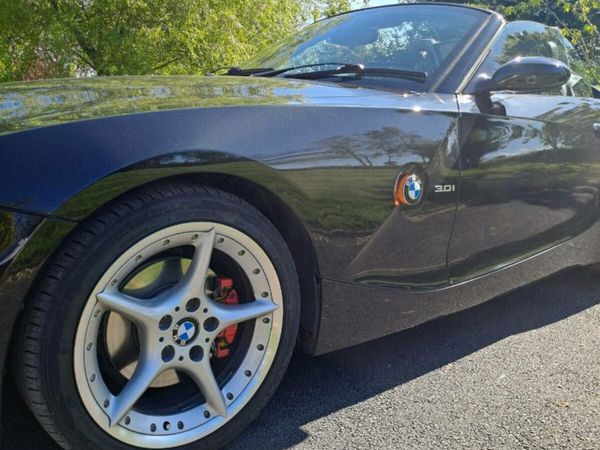 BMW Z4 Convertible, Petrol, 2005, Black