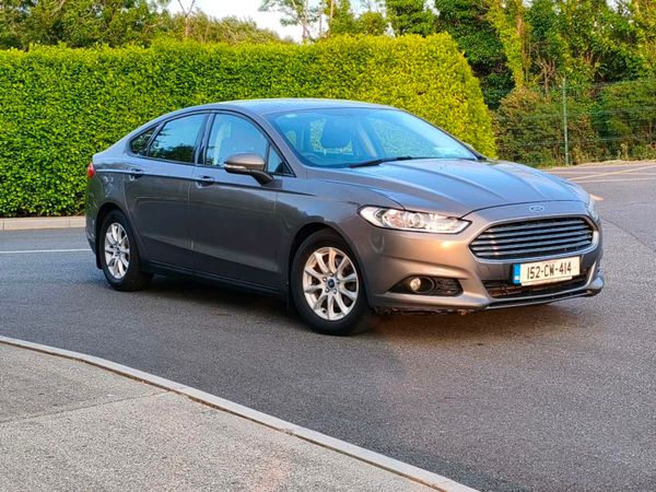 Ford Mondeo Hatchback, Diesel, 2015, Brown