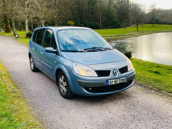 Renault Grand Scenic MPV, Diesel, 2007, Blue