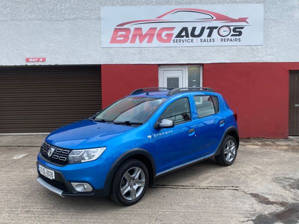 Dacia Sandero Stepway Hatchback, Petrol, 2017, Blue