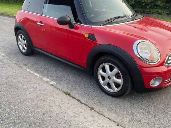 Mini One Hatchback, Petrol, 2009, Red