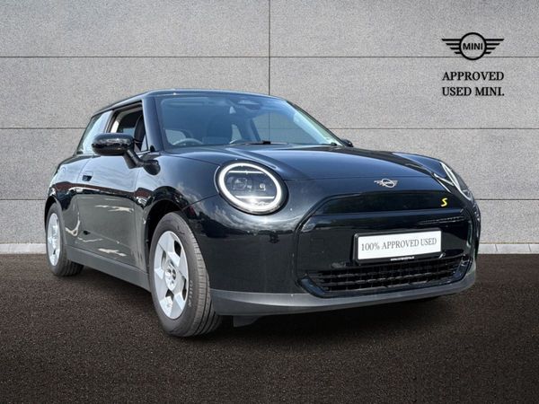 Mini Cooper Hatchback, Electric, 2025, Black