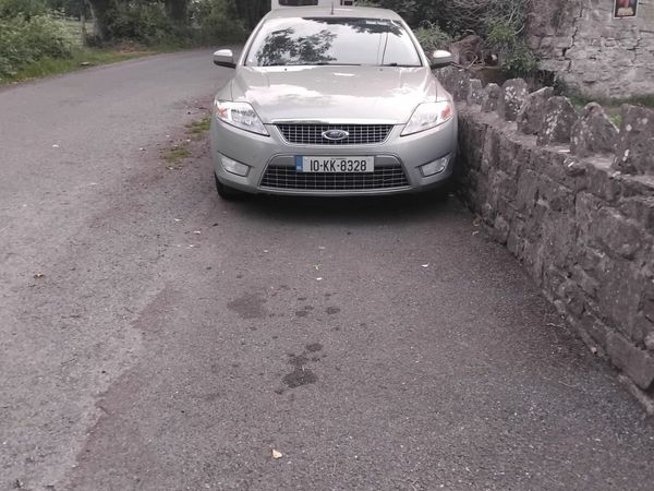 Ford Mondeo Hatchback, Diesel, 2010, Silver