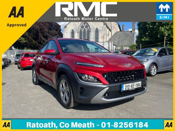 Hyundai KONA Hatchback, Petrol, 2021, Red