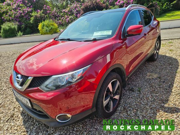 Nissan Qashqai MPV, Diesel, 2017, Red
