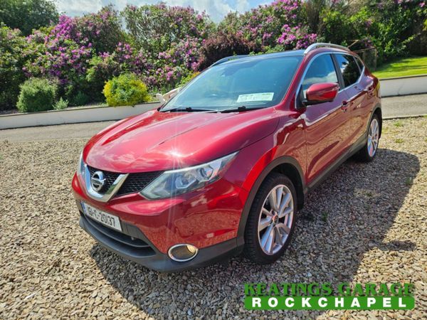 Nissan Qashqai MPV, Diesel, 2016, Red