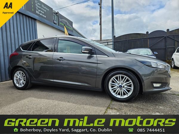 Ford Focus Hatchback, Diesel, 2017, Grey