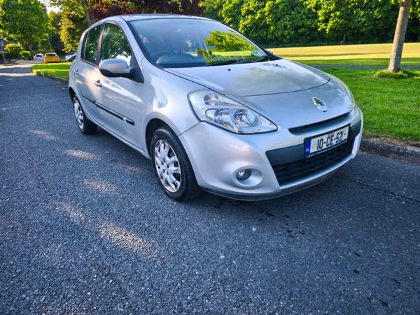 Renault Clio Hatchback, Ethanol Petrol, 2010, Silver