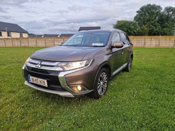 Mitsubishi Outlander SUV, Diesel, 2016, Brown