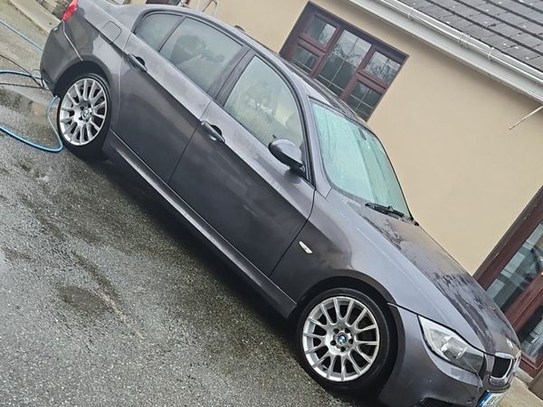 BMW 3-Series Saloon, Diesel, 2009, Grey