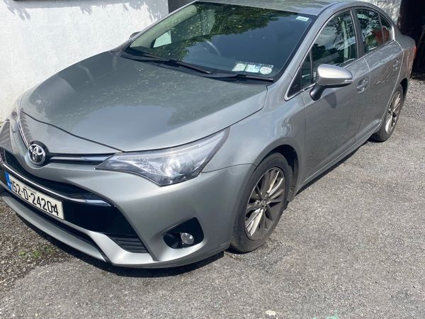 Toyota Avensis Saloon, Diesel, 2015, Grey