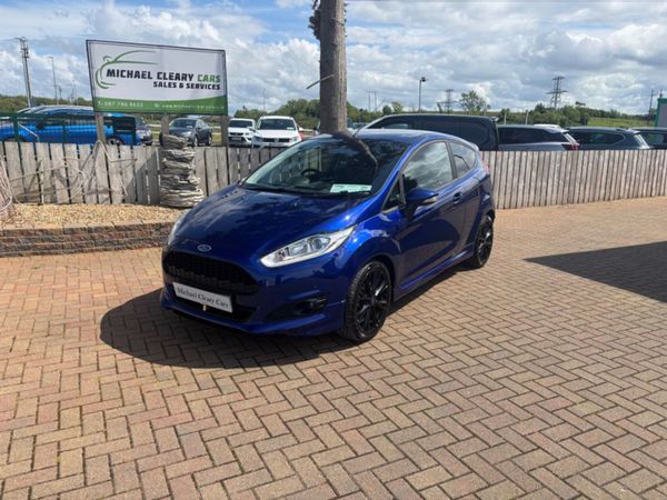 Ford Fiesta Hatchback, Petrol, 2015, Blue