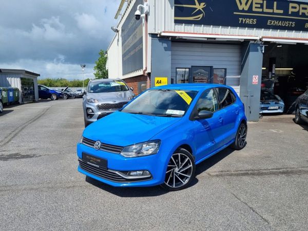 Volkswagen Polo Hatchback, Petrol, 2014, Blue