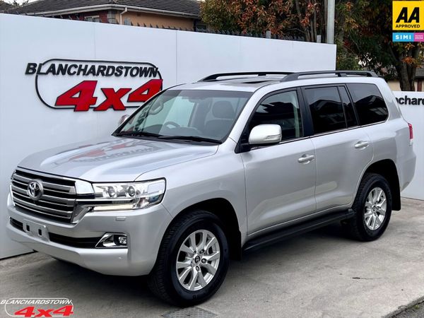 Toyota Land Cruiser SUV, Diesel, 2022, Silver