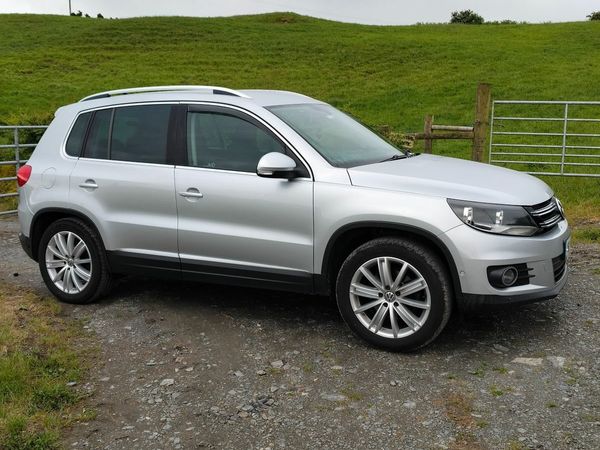 Volkswagen Tiguan SUV, Diesel, 2016, Silver