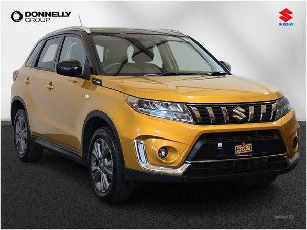 Suzuki Vitara , Petrol, 2022, Gold