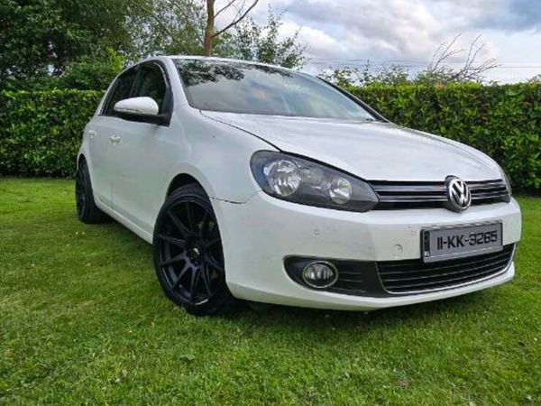 Volkswagen Golf Hatchback, Diesel, 2011, White