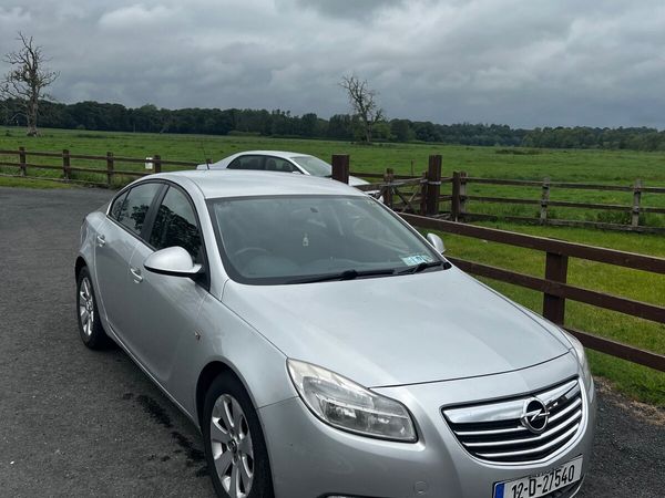 Opel Insignia MPV, Diesel, 2012, Silver