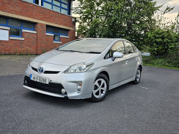 Toyota Prius Hatchback, Petrol Hybrid, 2014, Silver