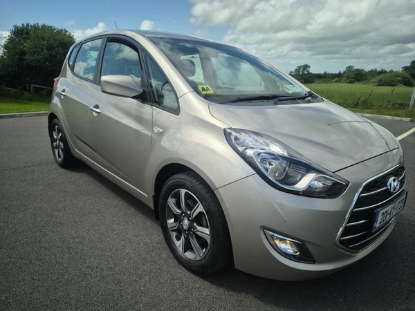 Hyundai ix20 MPV, Petrol, 2020, White