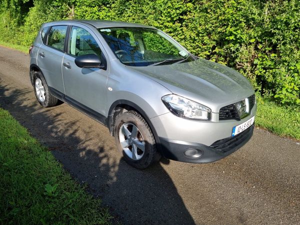 Nissan Qashqai Hatchback, Diesel, 2010, Silver