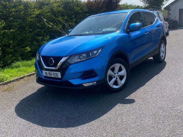 Nissan Qashqai Hatchback, Diesel, 2019, Blue