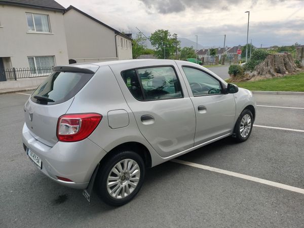 Dacia Sandero Hatchback, Petrol, 2014, Silver