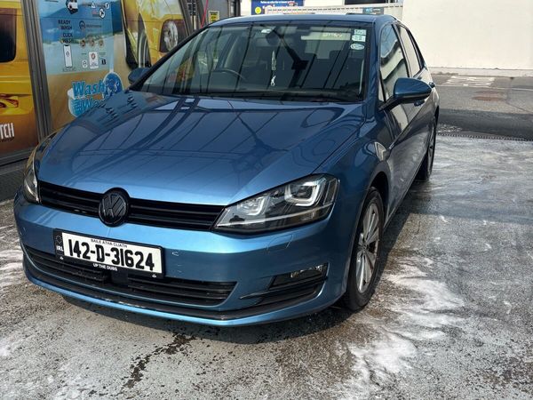 Volkswagen Golf Hatchback, Petrol, 2014, Blue