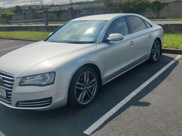 Audi A8 Saloon, Diesel, 2011, Silver