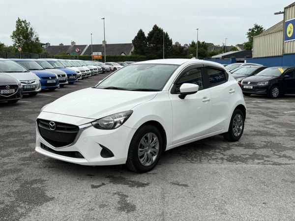 Mazda Demio Hatchback, Petrol, 2017, White