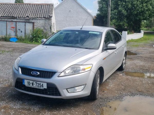 Ford Mondeo Hatchback, Diesel, 2010, Silver
