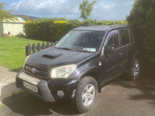 Toyota RAV4 SUV, Diesel, 2004, Black