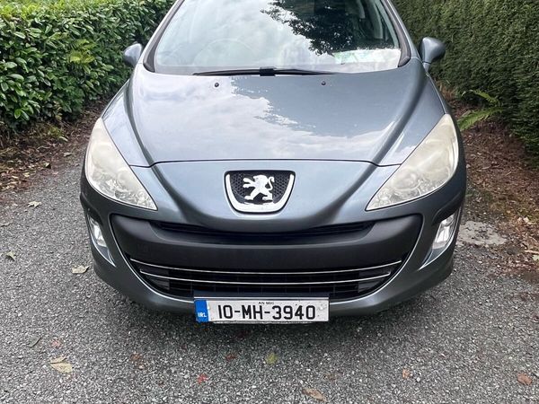 Peugeot 308 Hatchback, Diesel, 2010, Grey