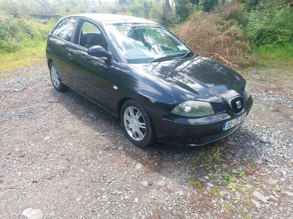 SEAT Ibiza Hatchback, Petrol, 2002, Black