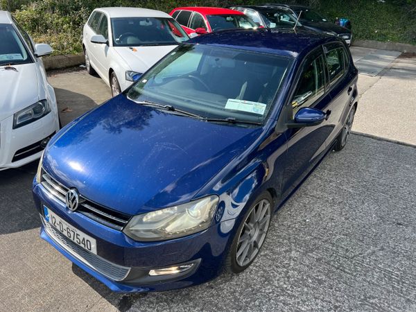 Volkswagen Polo Hatchback, Petrol, 2012, Blue