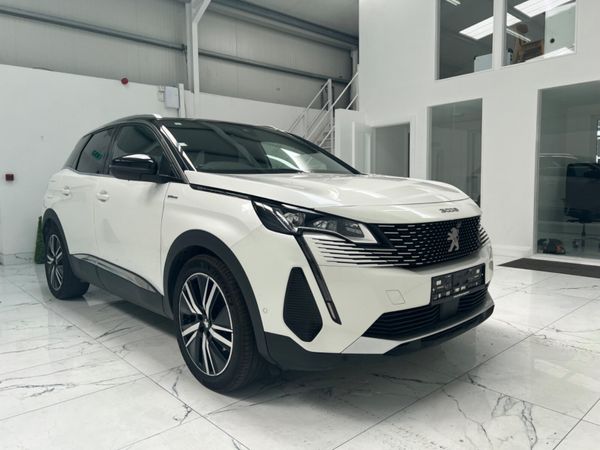 Peugeot 3008 SUV, Petrol Hybrid, 2022, White