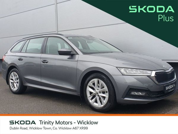 Skoda Octavia Estate, Petrol, 2023, Grey