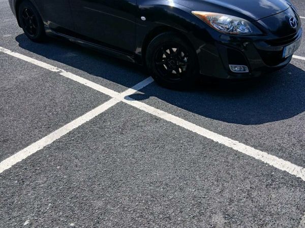 Mazda Mazda3 Saloon, Diesel, 2011, Black