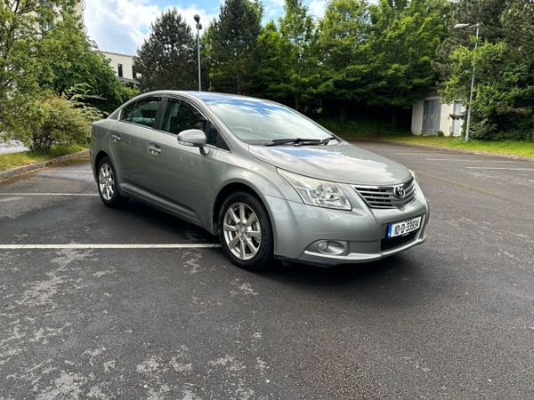 Toyota Avensis Saloon, Diesel, 2010, Grey