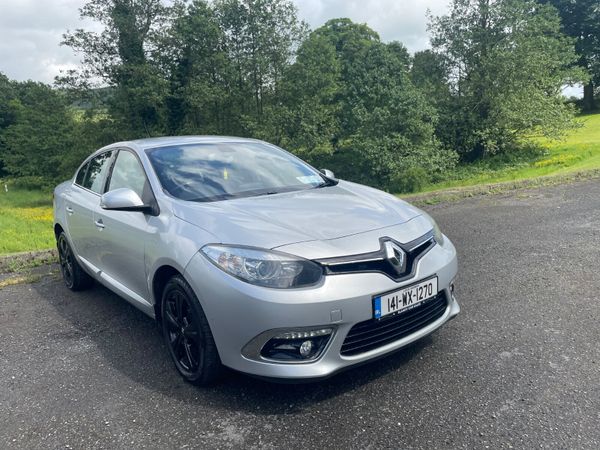 Renault Fluence Saloon, Diesel, 2014, Silver