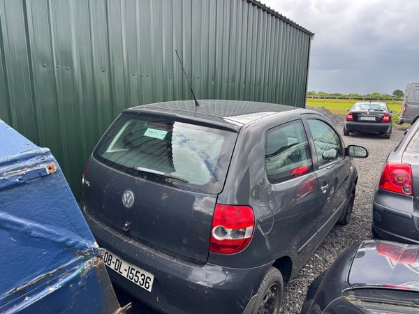 Volkswagen Fox Hatchback, Petrol, 2008, Grey