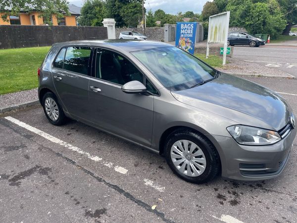 Volkswagen Golf Hatchback, Diesel, 2016, Grey