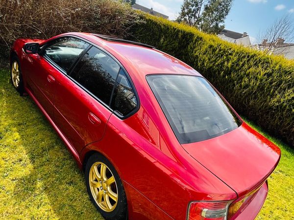 Subaru Legacy Saloon, Petrol, 2004, Red