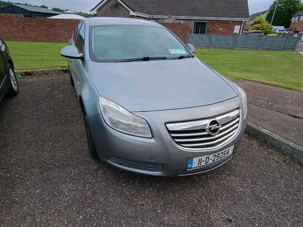 Opel Insignia Saloon, Diesel, 2011, Silver