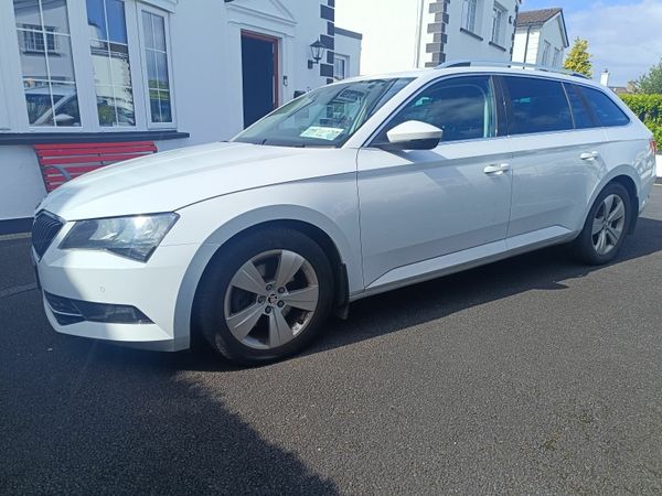 Skoda Superb Estate, Diesel, 2016, White