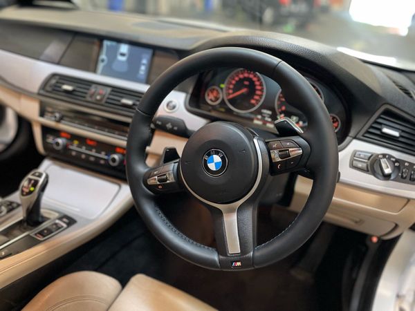 BMW 5-Series Saloon, Diesel, 2011, White