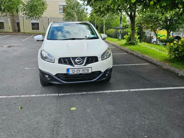 Nissan Qashqai Hatchback, Diesel, 2012, White