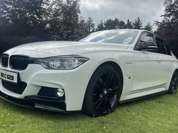 BMW 3-Series Saloon, Petrol Plug-in Hybrid, 2018, White